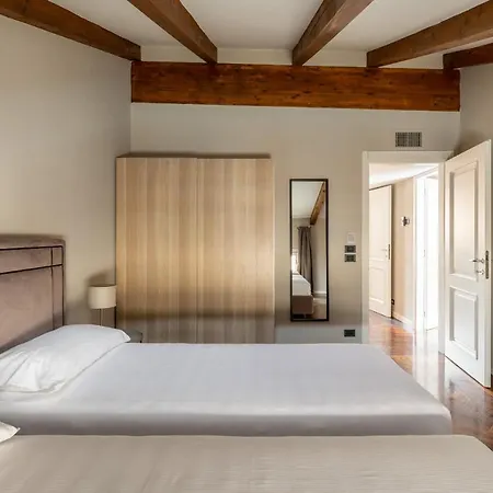 Apartment Wooden Design By Wonderful Italy Bologna