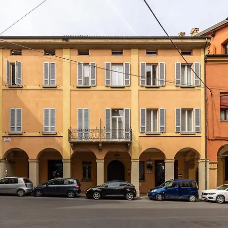 Apartment Wooden Design By Wonderful Italy *